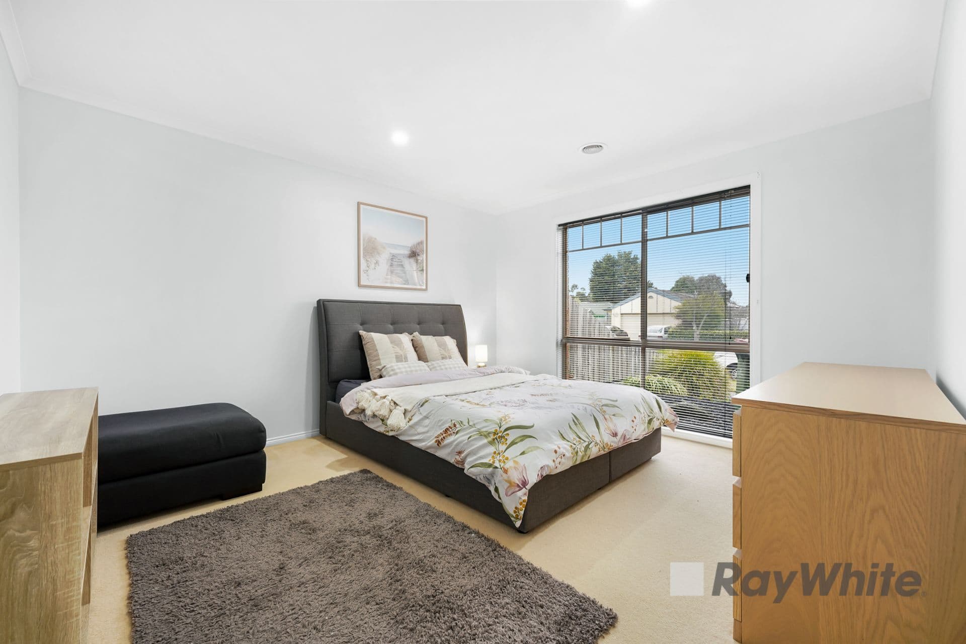 8 Heidi Court, Pakenham VIC 3810, Pakenham - Thumbnail 6