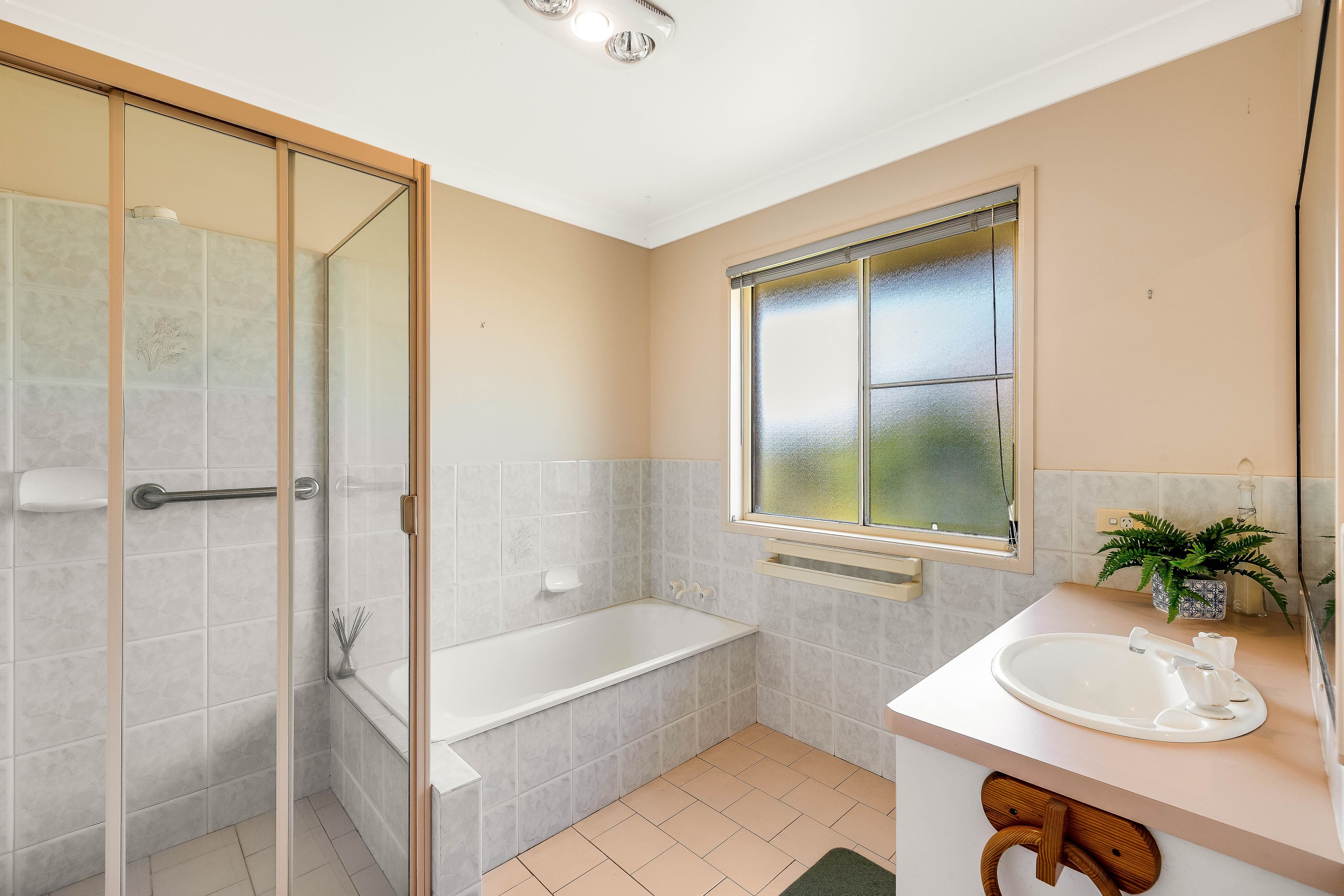 3 Suzanne Court, Kearneys Spring QLD 4350, Kearneys Spring - Thumbnail 5