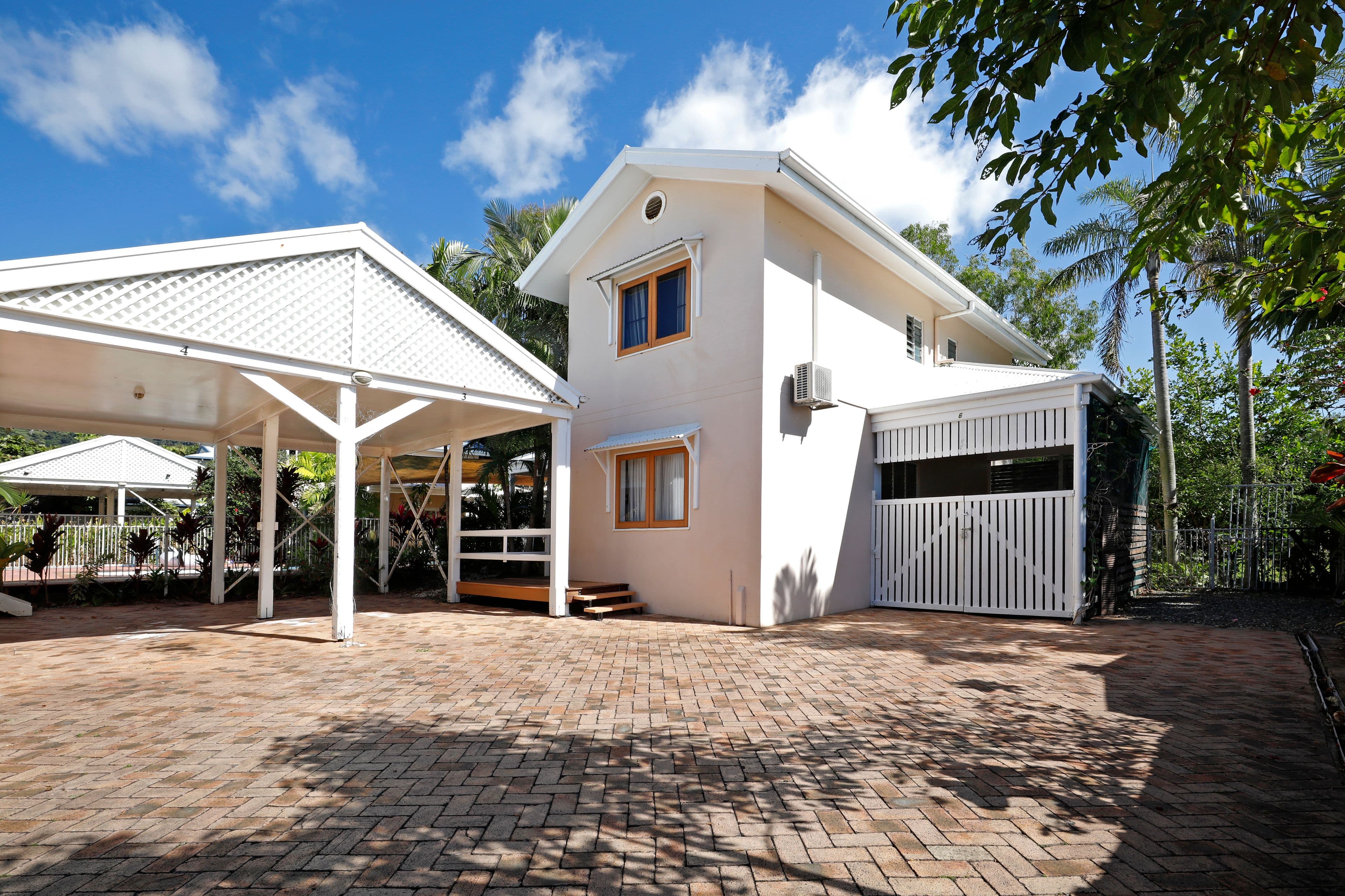 76-78 Cedar Road, Palm Cove QLD 4879, Palm Cove - Thumbnail 2