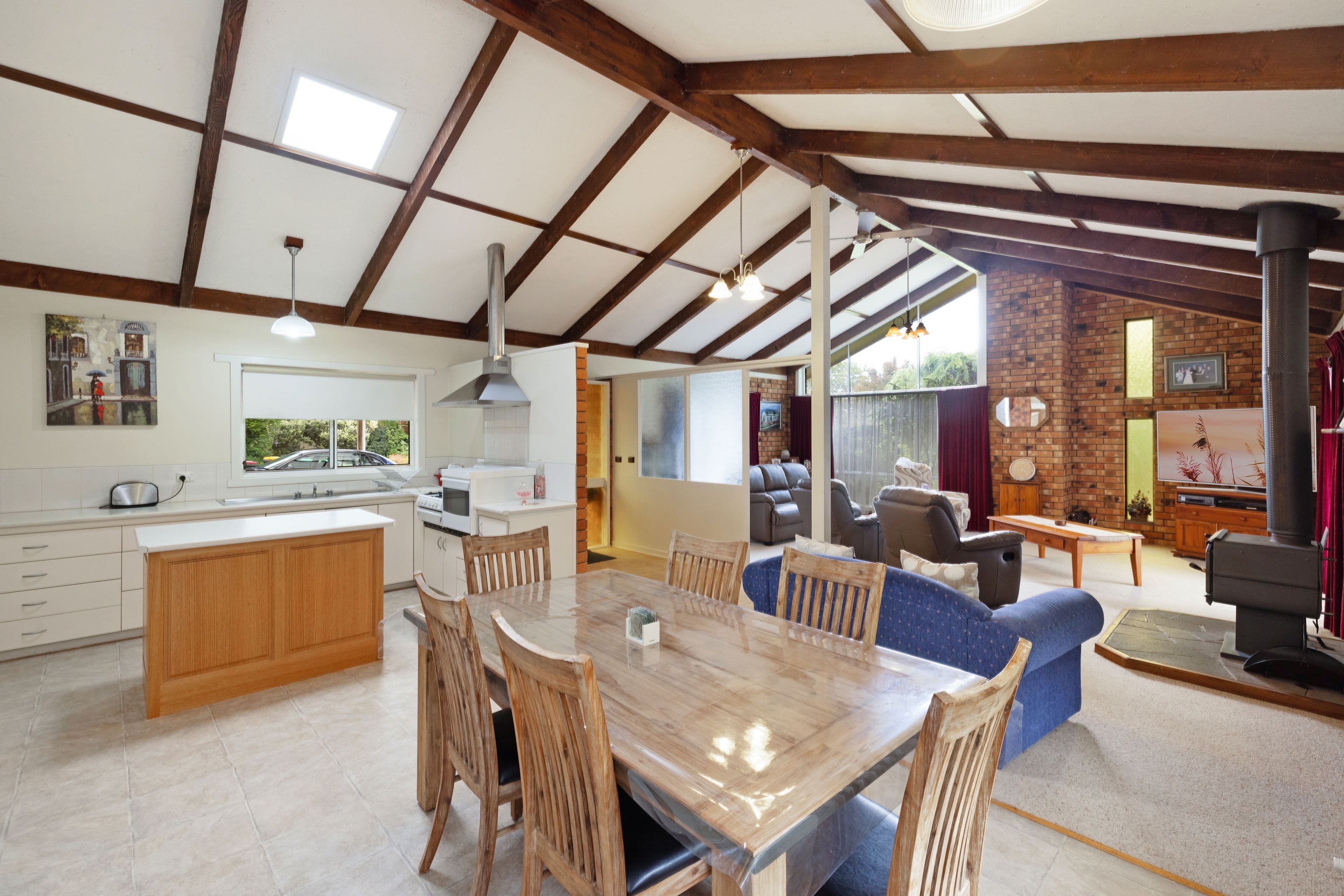 70 Warrnambool Road, Terang VIC 3264, Terang - Thumbnail 3