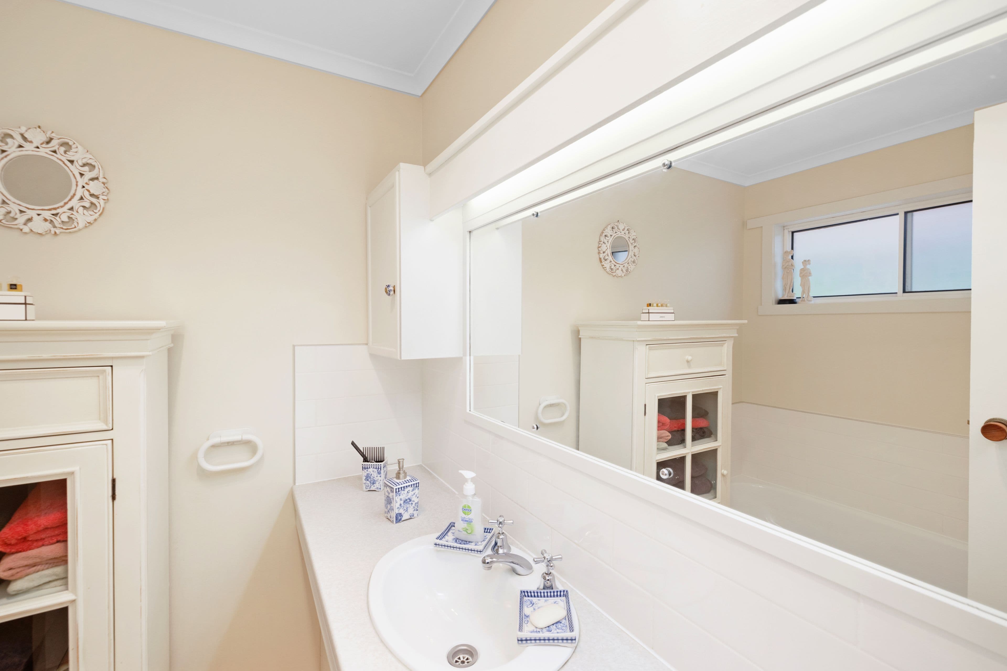 70 Warrnambool Road, Terang VIC 3264, Terang - Thumbnail 7