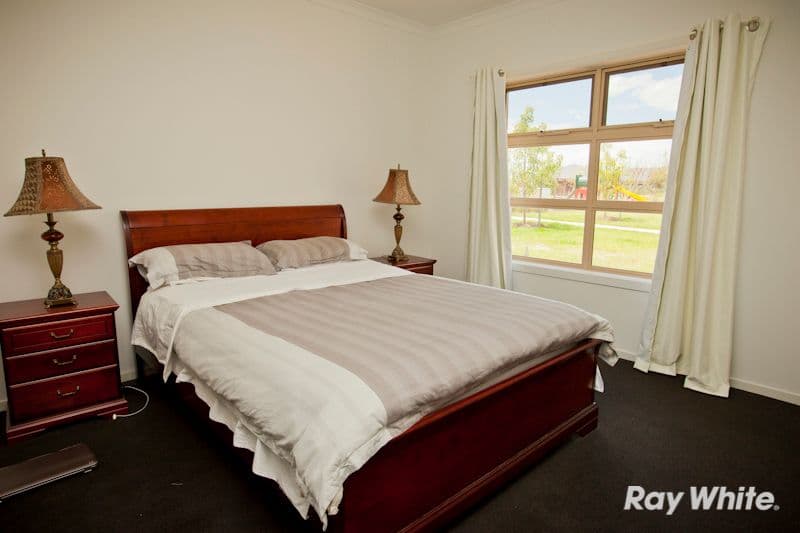 4 Haakman Way, PAKENHAM VIC 3810, Pakenham - Thumbnail 8