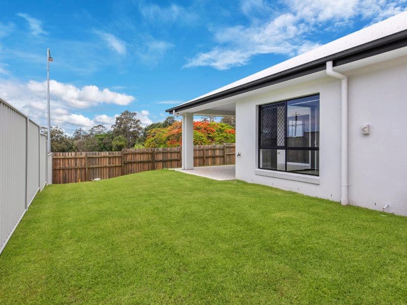 18 Aldritt Place, Bridgeman Downs QLD 4035, Bridgeman Downs - Thumbnail 2