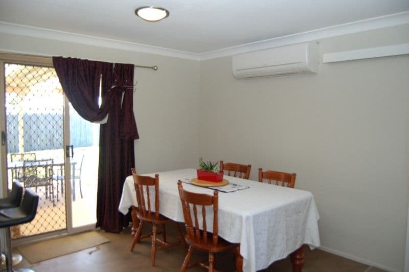 16 Elmwood  Court, Boronia Heights QLD 4124, Boronia Heights - Thumbnail 2