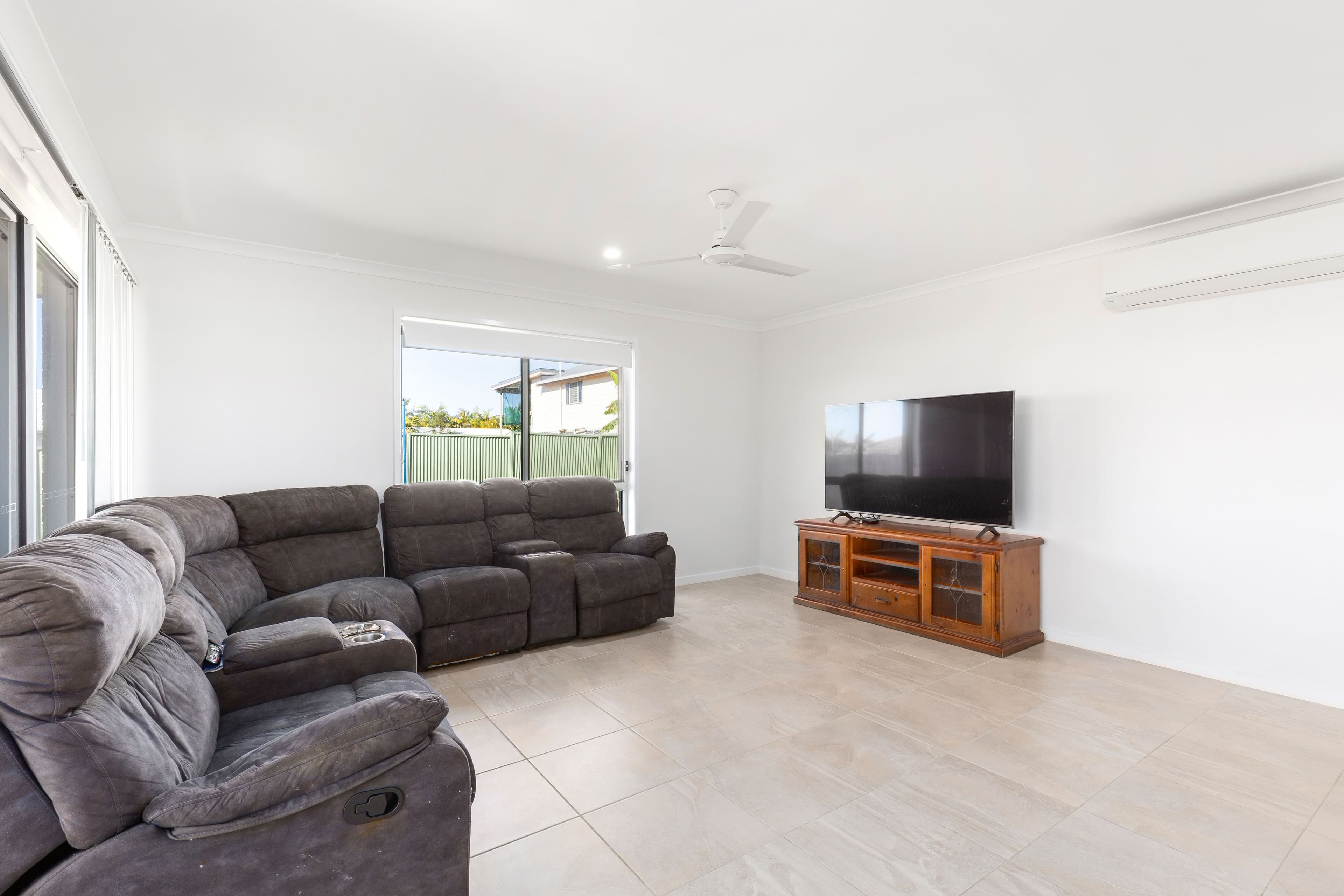 54 AUGUSTUS Boulevard, Urraween QLD 4655, Urraween - Thumbnail 8