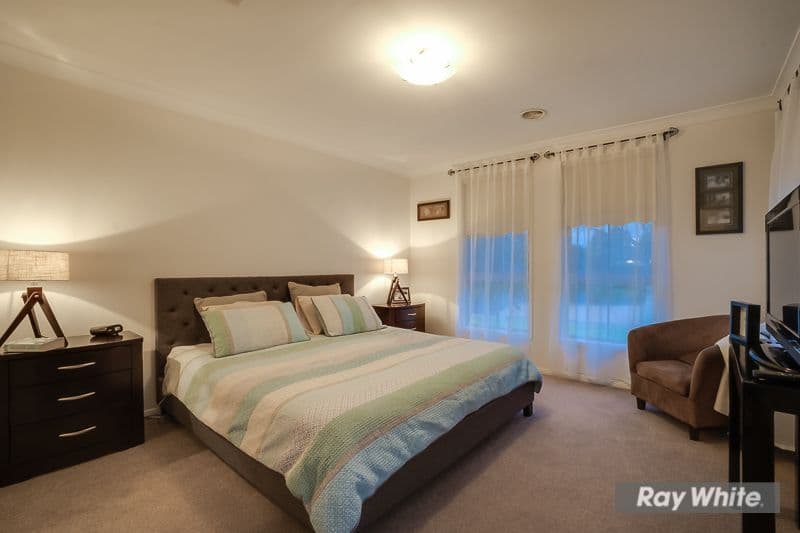 1 Persimmon Place, Werribee VIC 3030, Werribee - Thumbnail 6