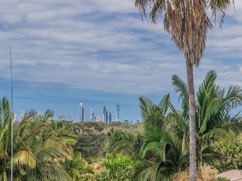 14 Carrumbella Drive, Arundel QLD 4214, Arundel - Thumbnail 4