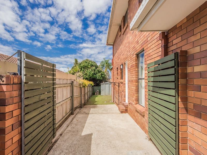 14 Carrumbella Drive, Arundel QLD 4214, Arundel - Thumbnail 5