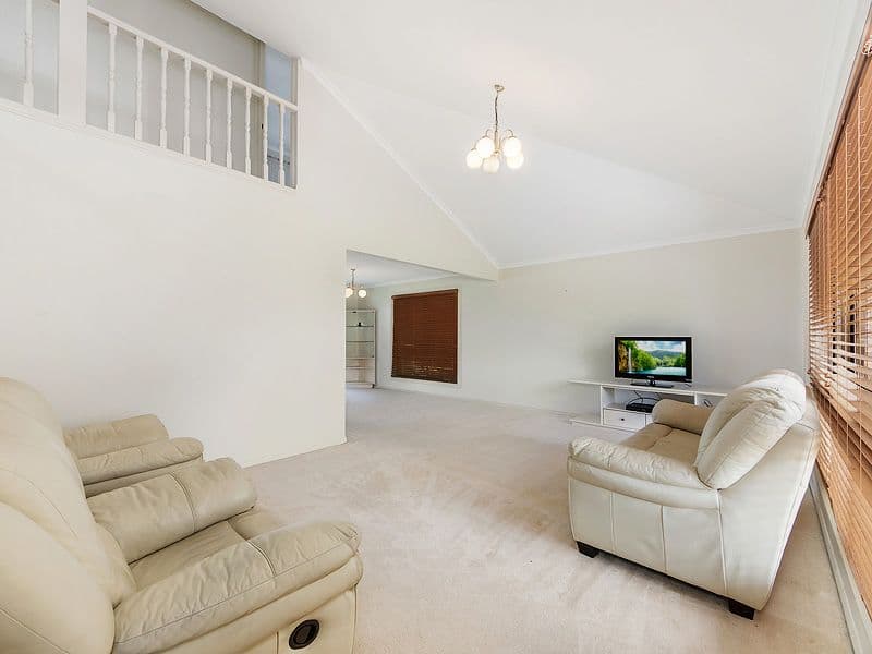 14 Carrumbella Drive, Arundel QLD 4214, Arundel - Thumbnail 8