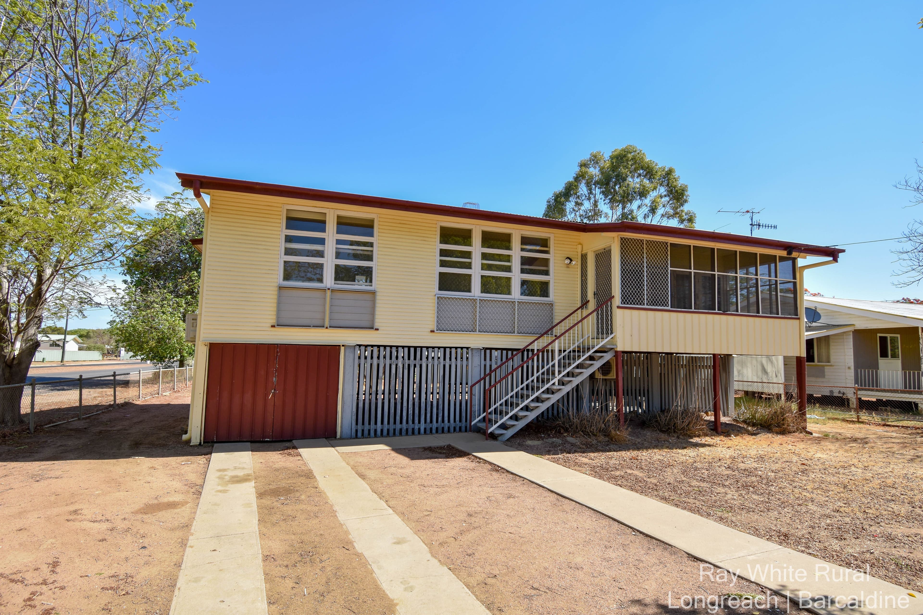 37 Quarrian Road, Longreach QLD 4730, Longreach - Image 1