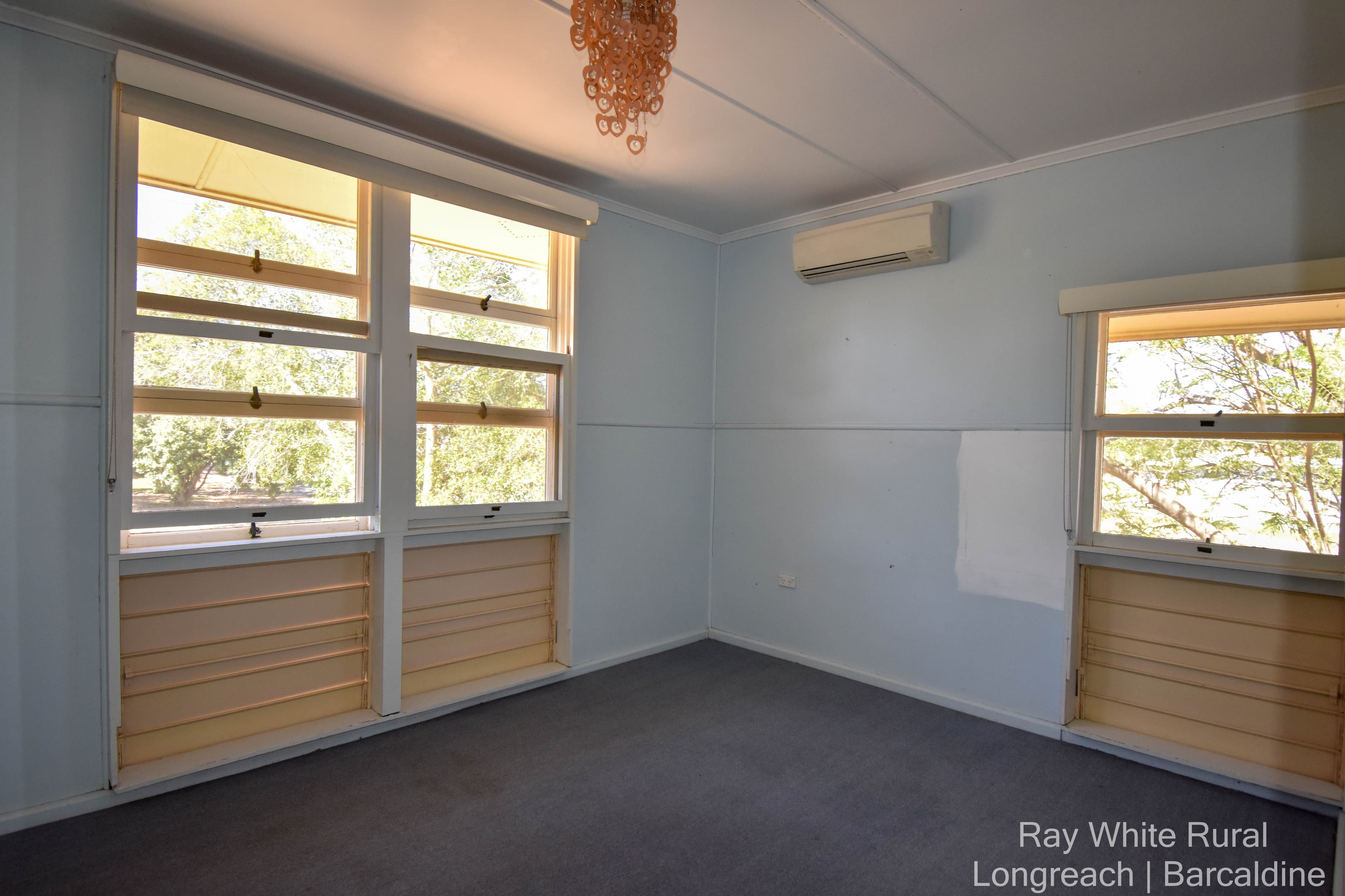 37 Quarrian Road, Longreach QLD 4730, Longreach - Thumbnail 6