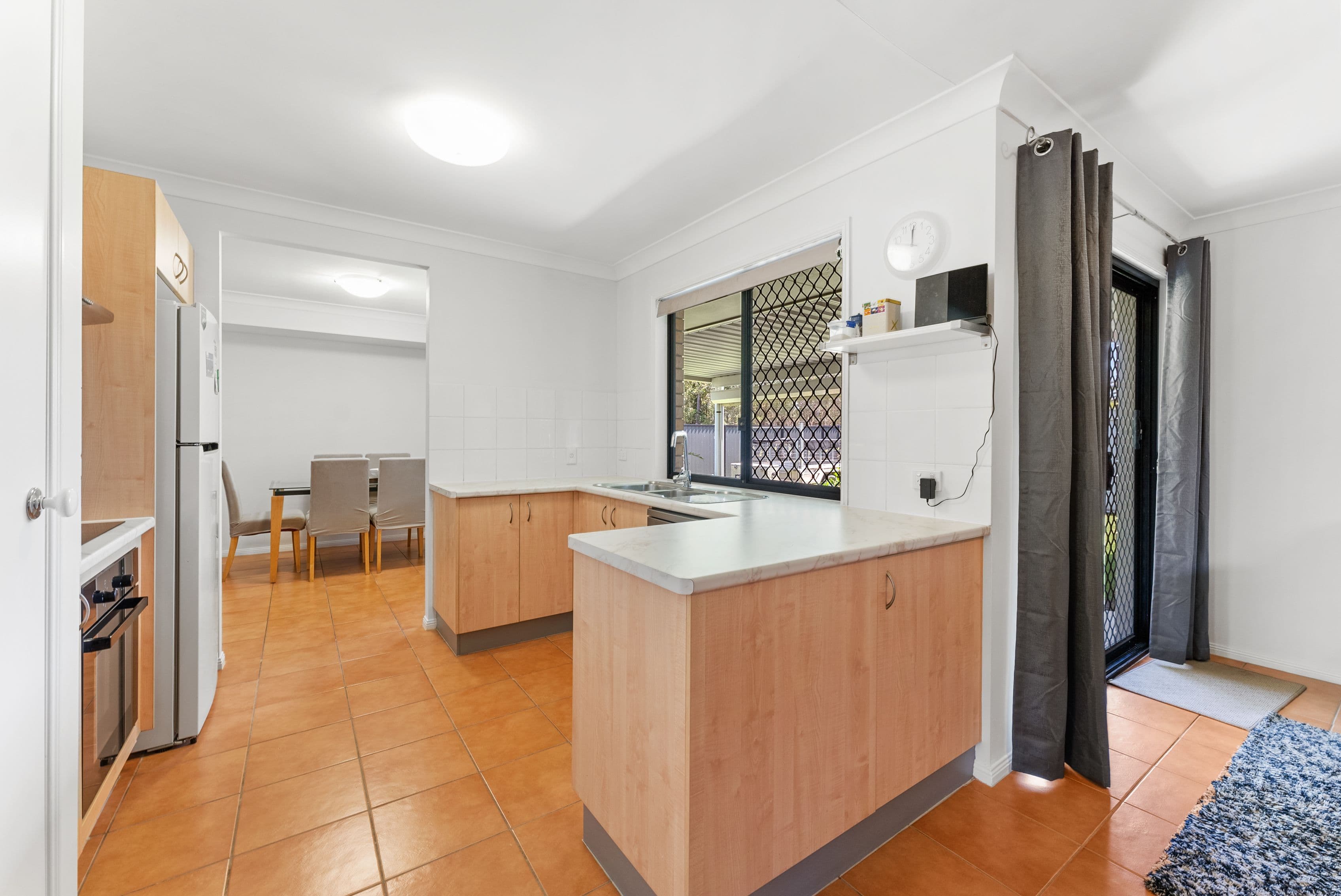18 Bauhinia Court, Morayfield QLD 4506, Morayfield - Thumbnail 3