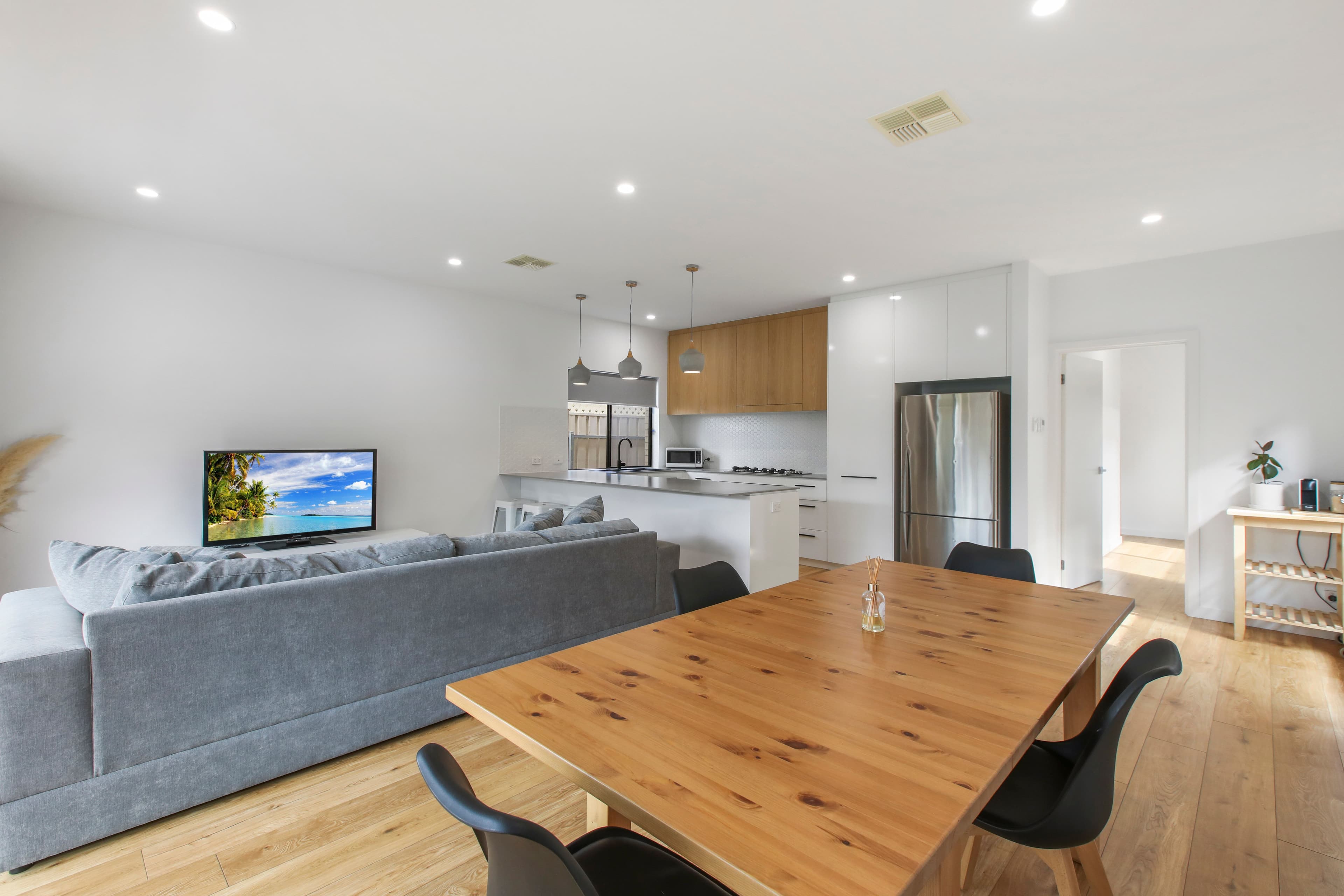 32 Lexington Road, Henley Beach South SA 5022, Henley Beach South - Thumbnail 5