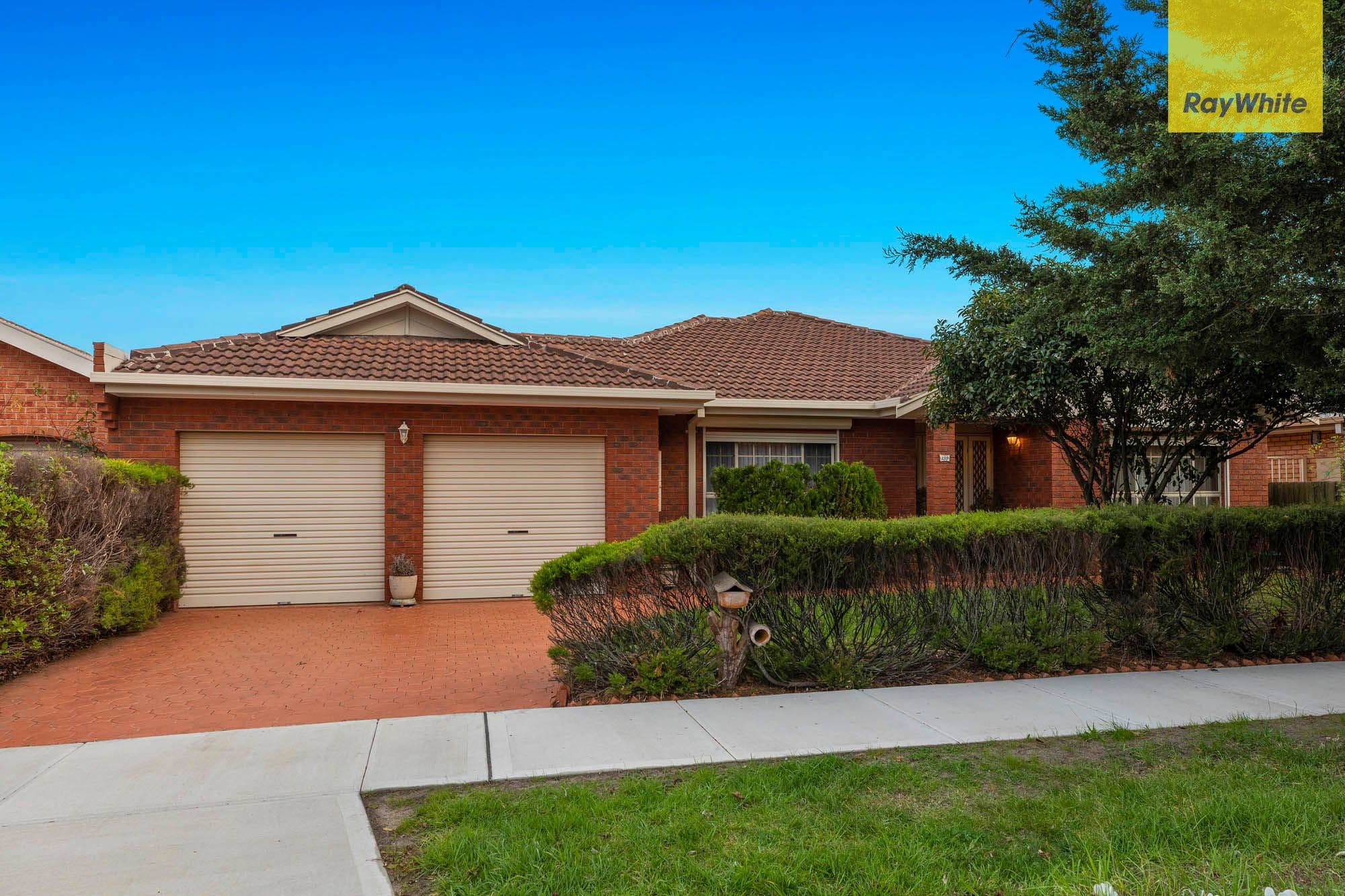 159 Lady Nelson Way, Keilor Downs VIC 3038, Keilor Downs - Thumbnail 2
