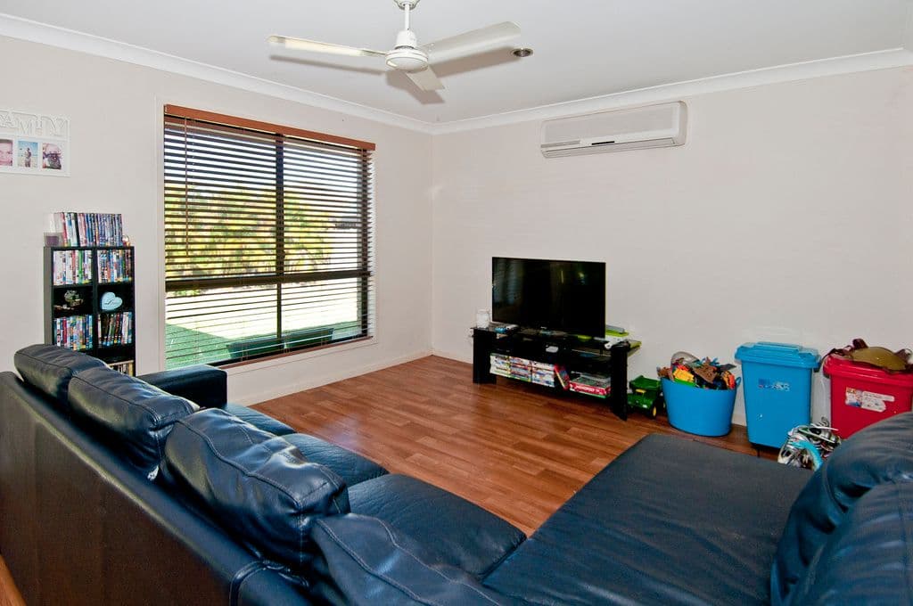 4 Lake Cootharaba Place, Logan Reserve QLD 4133, Logan Reserve - Thumbnail 4