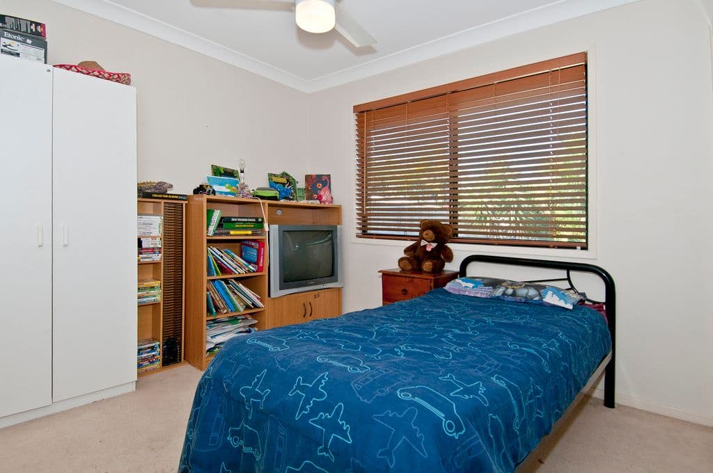 4 Lake Cootharaba Place, Logan Reserve QLD 4133, Logan Reserve - Thumbnail 6