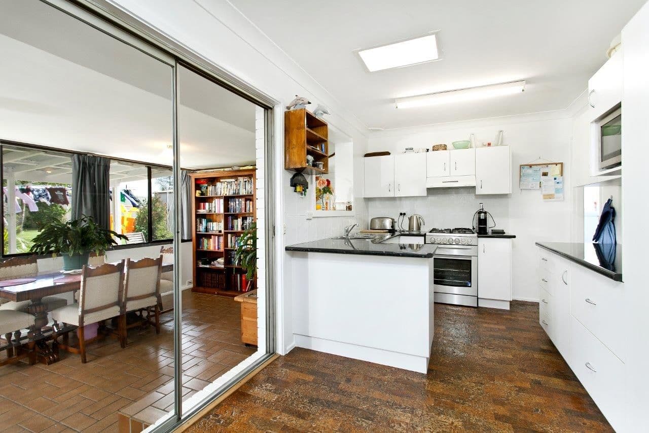 15 Landy Drive, Mount Warrigal - Thumbnail 5