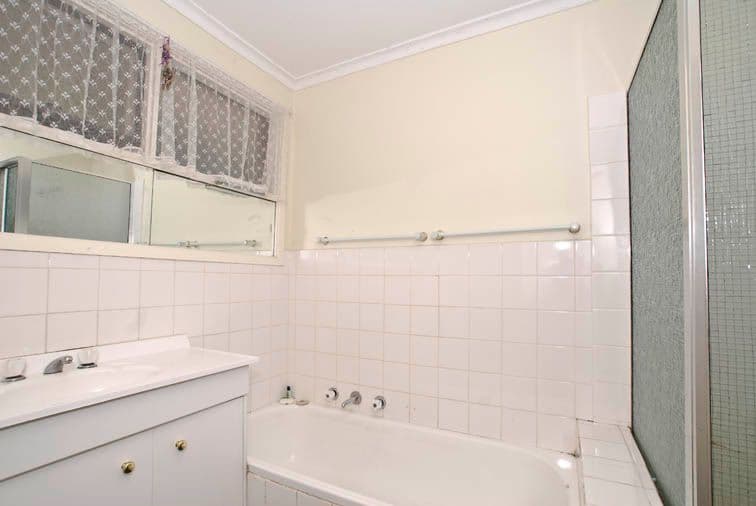 82 Sasses Avenue, BAYSWATER VIC 3153, Bayswater - Thumbnail 4
