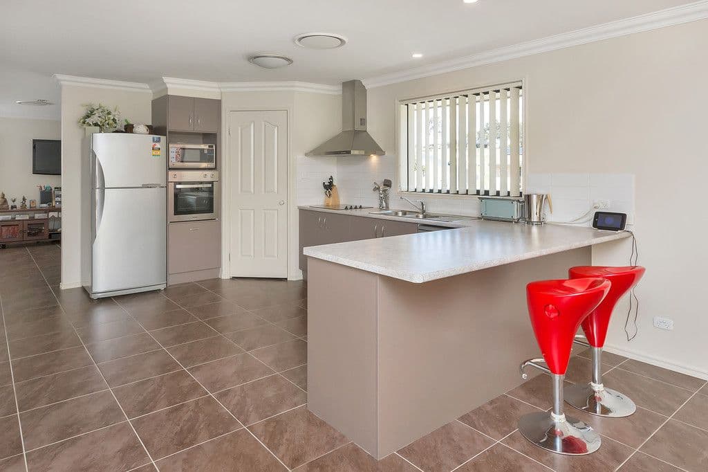 25 Stephenson Crescent, Kensington Grove QLD 4341, Kensington Grove - Thumbnail 3