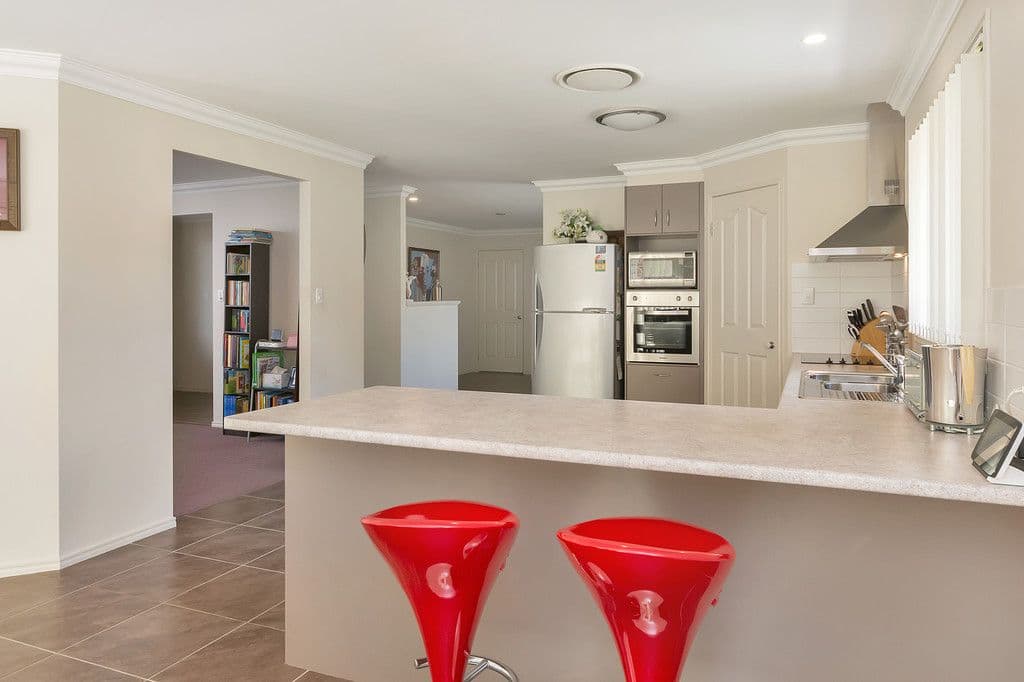 25 Stephenson Crescent, Kensington Grove QLD 4341, Kensington Grove - Thumbnail 5