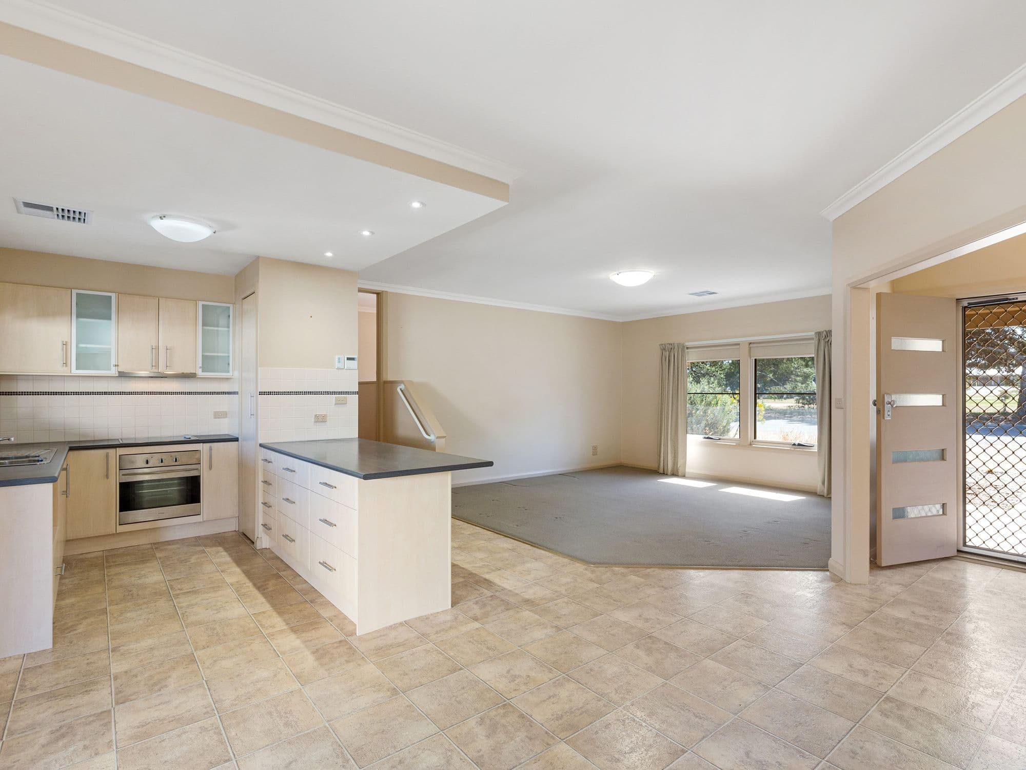 1 Harvey Street, Port Broughton SA 5522, Port Broughton - Thumbnail 6
