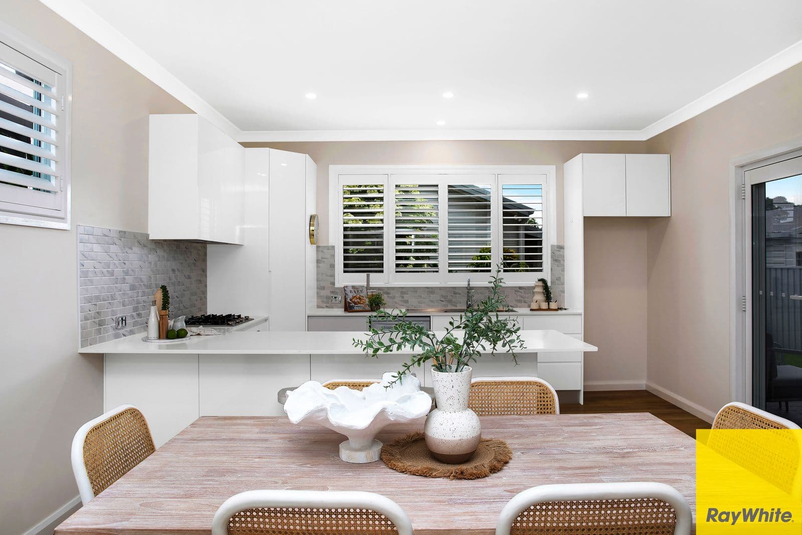 76 Barrenjoey Road, Ettalong Beach NSW 2257, Ettalong Beach - Thumbnail 5