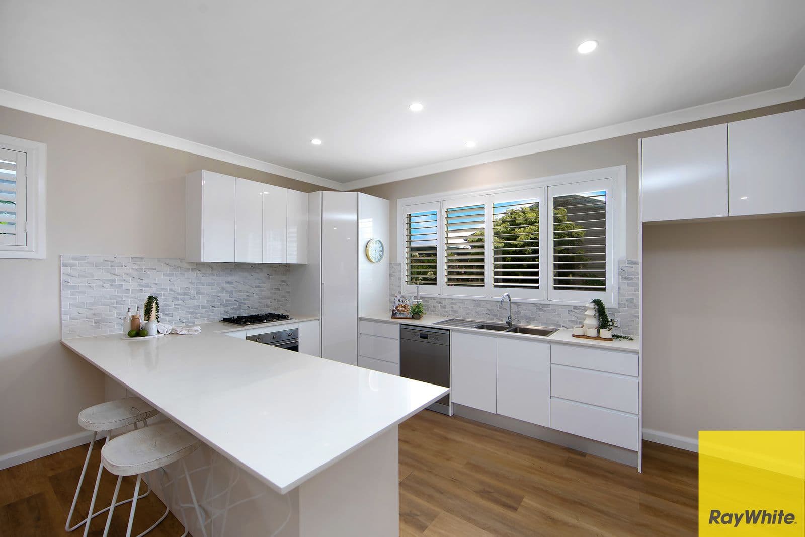 76 Barrenjoey Road, Ettalong Beach NSW 2257, Ettalong Beach - Thumbnail 7