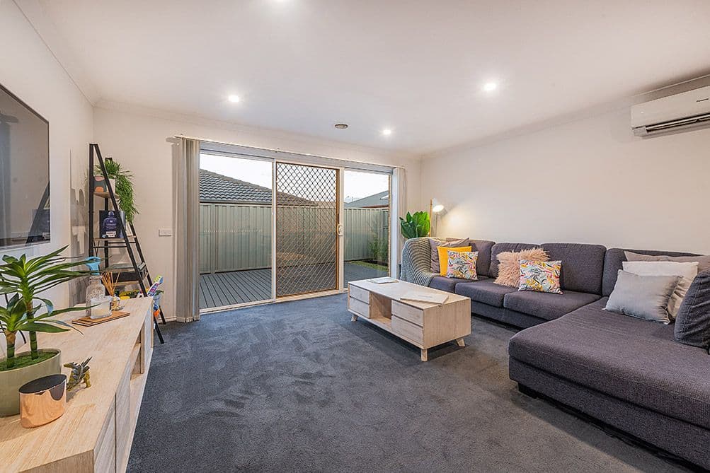 12 Southampton Drive, Langwarrin VIC 3910, Langwarrin - Thumbnail 4