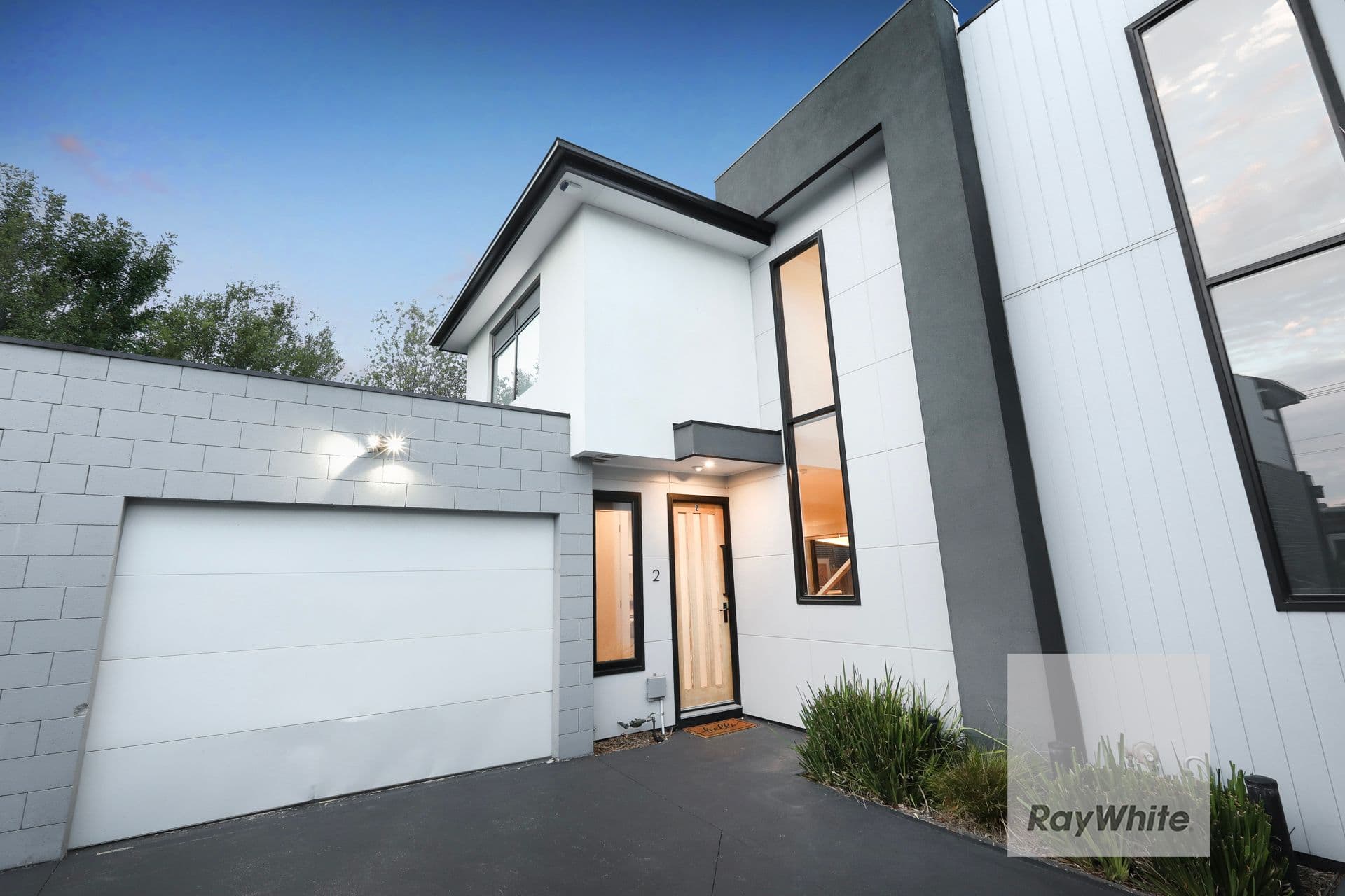 25 Birch Avenue, Tullamarine VIC 3043, Tullamarine - Image 1
