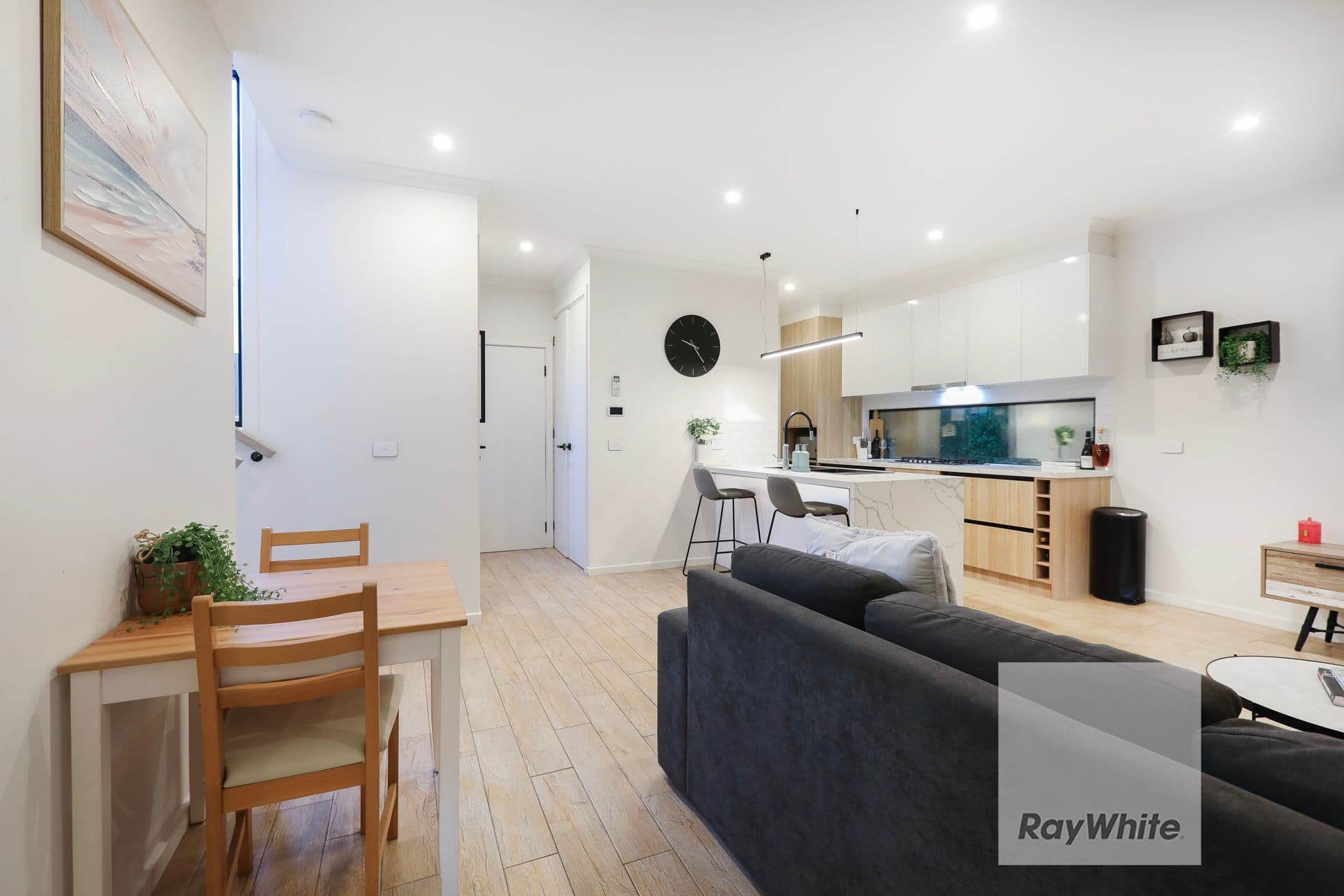25 Birch Avenue, Tullamarine VIC 3043, Tullamarine - Thumbnail 5