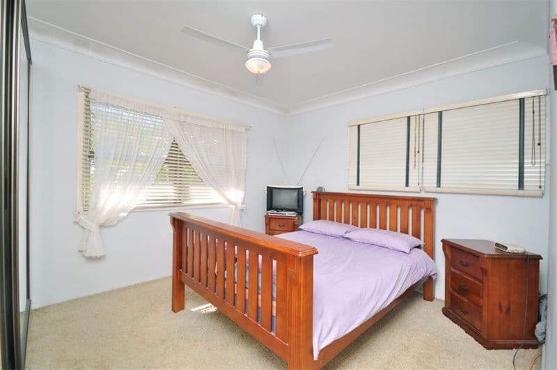 9 Taabinga Street, WAVELL HEIGHTS QLD 4012, Wavell Heights - Thumbnail 4