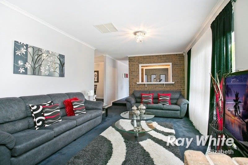 18 Kakuna Crescent, CRAIGMORE SA 5114, Craigmore - Thumbnail 3