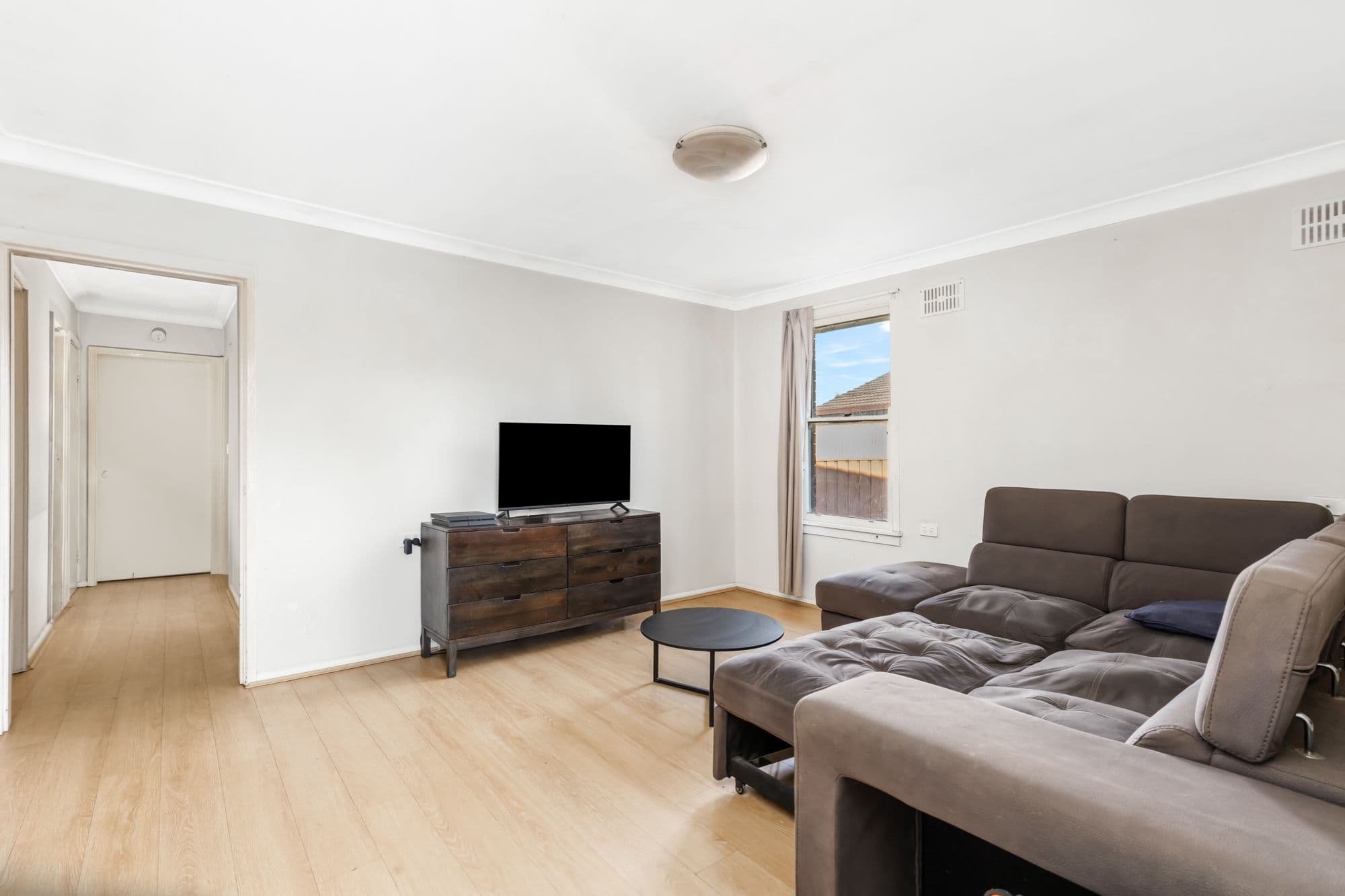12 Palmyra Avenue, Lethbridge Park NSW 2770, Lethbridge Park - Thumbnail 2