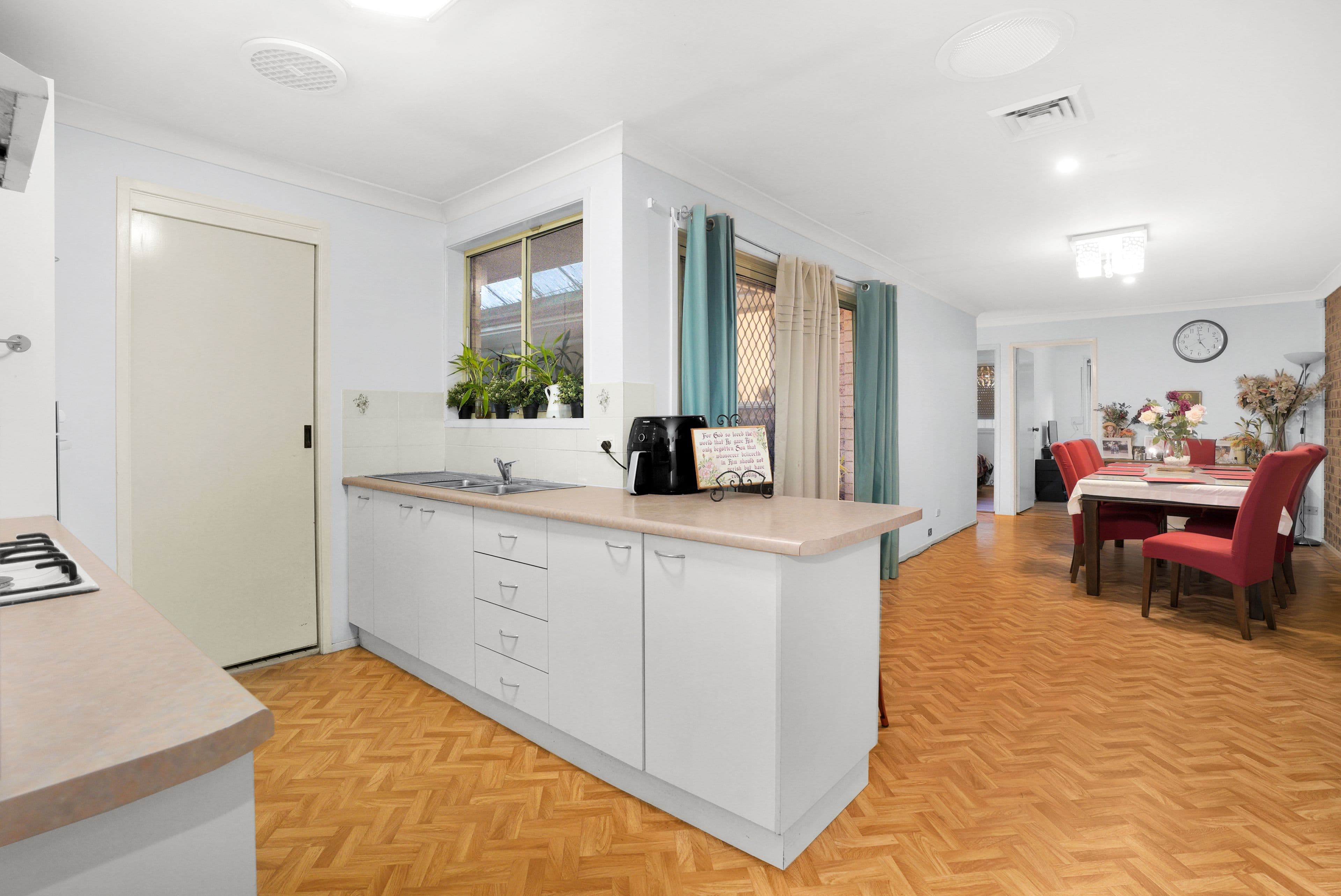 16B MARTINA Street, Plumpton NSW 2761, Plumpton - Thumbnail 3