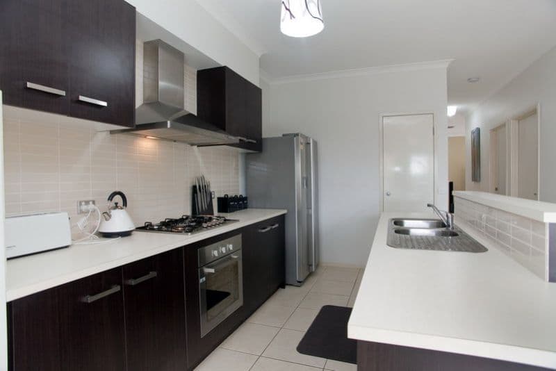 15 Paisley Crescent, MERNDA VIC 3754, Mernda - Thumbnail 6