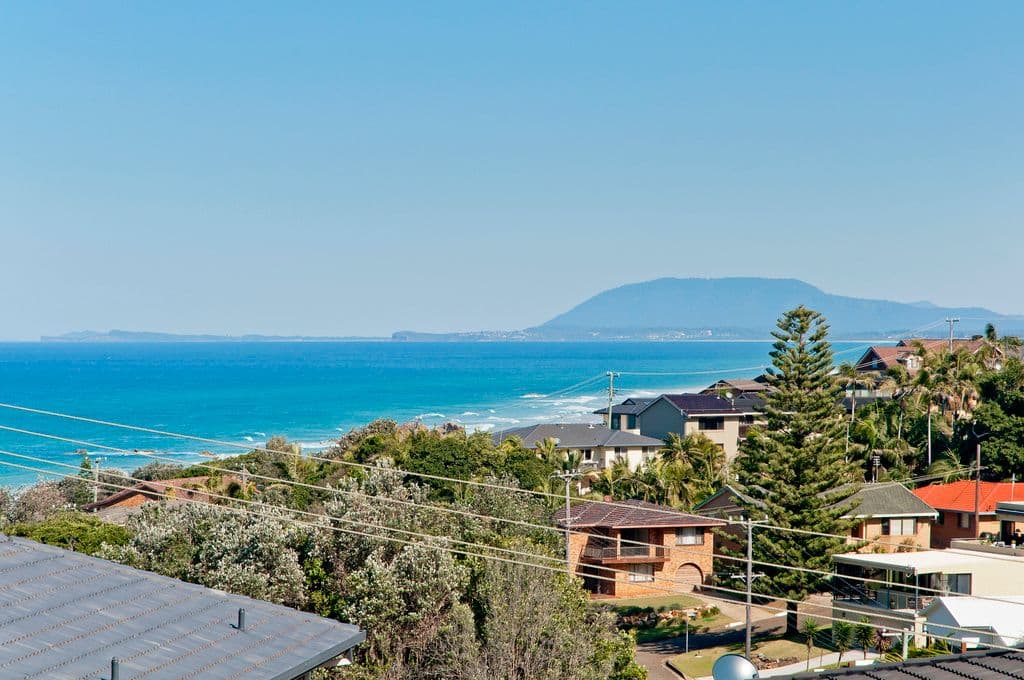 3 Davis Crescent, PORT MACQUARIE NSW 2444, Port Macquarie - Image 1