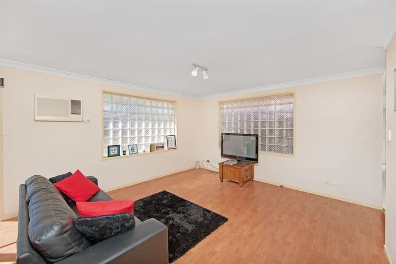 35a St James Avenue, BERKELEY VALE NSW 2261, Berkeley Vale - Thumbnail 2