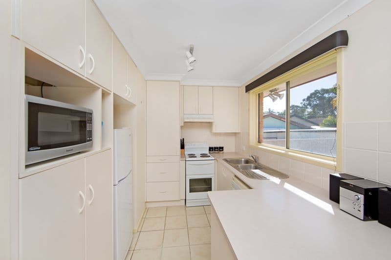 35a St James Avenue, BERKELEY VALE NSW 2261, Berkeley Vale - Thumbnail 3