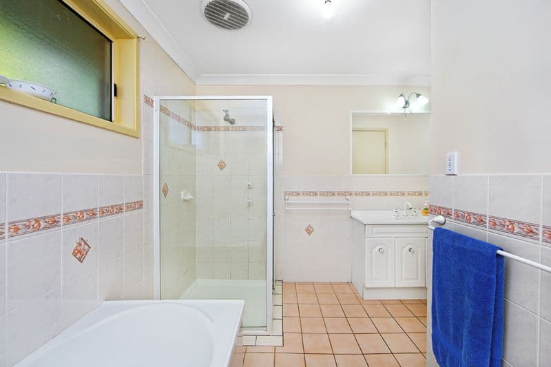 35a St James Avenue, BERKELEY VALE NSW 2261, Berkeley Vale - Thumbnail 5