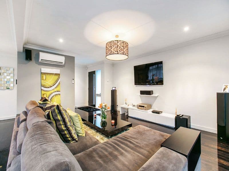 58 Snowdon Drive, Cheltenham VIC 3192, Cheltenham - Thumbnail 3