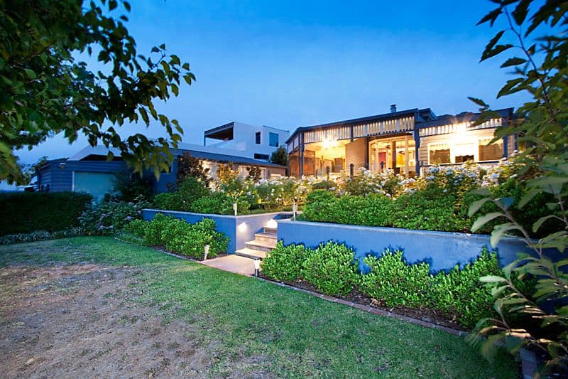 37  Aikman Crescent, CHADSTONE VIC 3148, Chadstone - Thumbnail 2