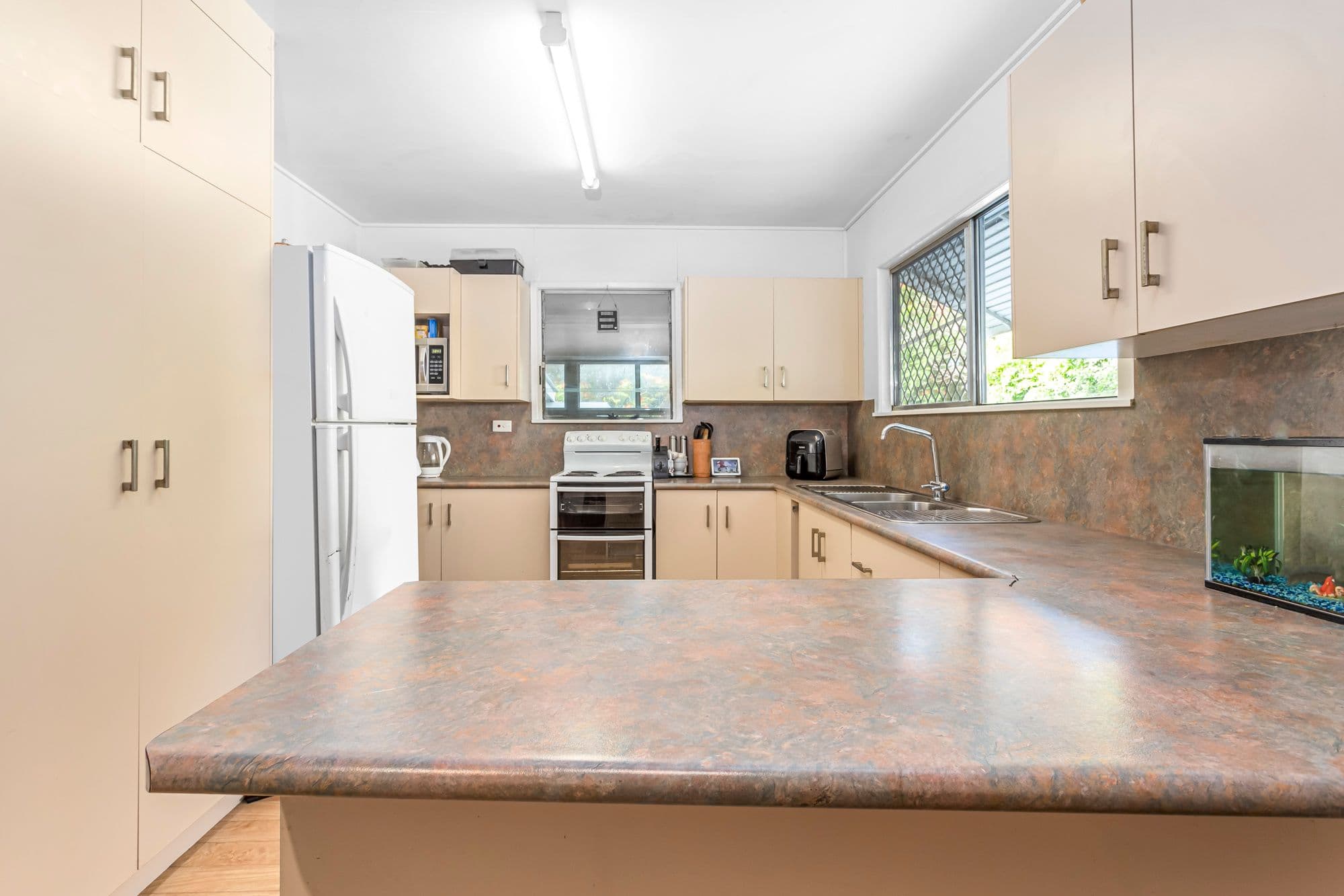 138 Archer Street, The Range QLD 4700, The Range - Thumbnail 4
