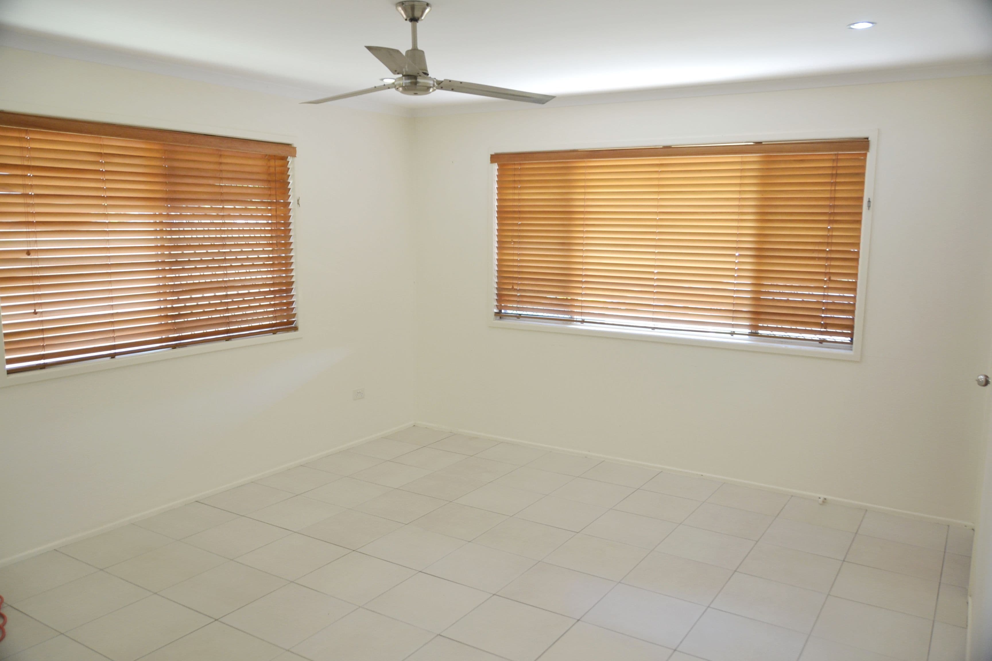 11 Tolcher Street, Mount Pleasant QLD 4740, Mount Pleasant - Thumbnail 4