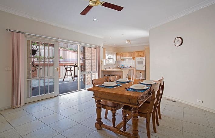 30 Manatunga Circuit, Greensborough VIC 3088, Greensborough - Thumbnail 4