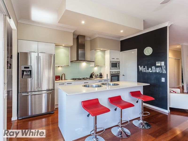 10 Koala Close, NORTH LAKES QLD 4509, North Lakes - Thumbnail 4