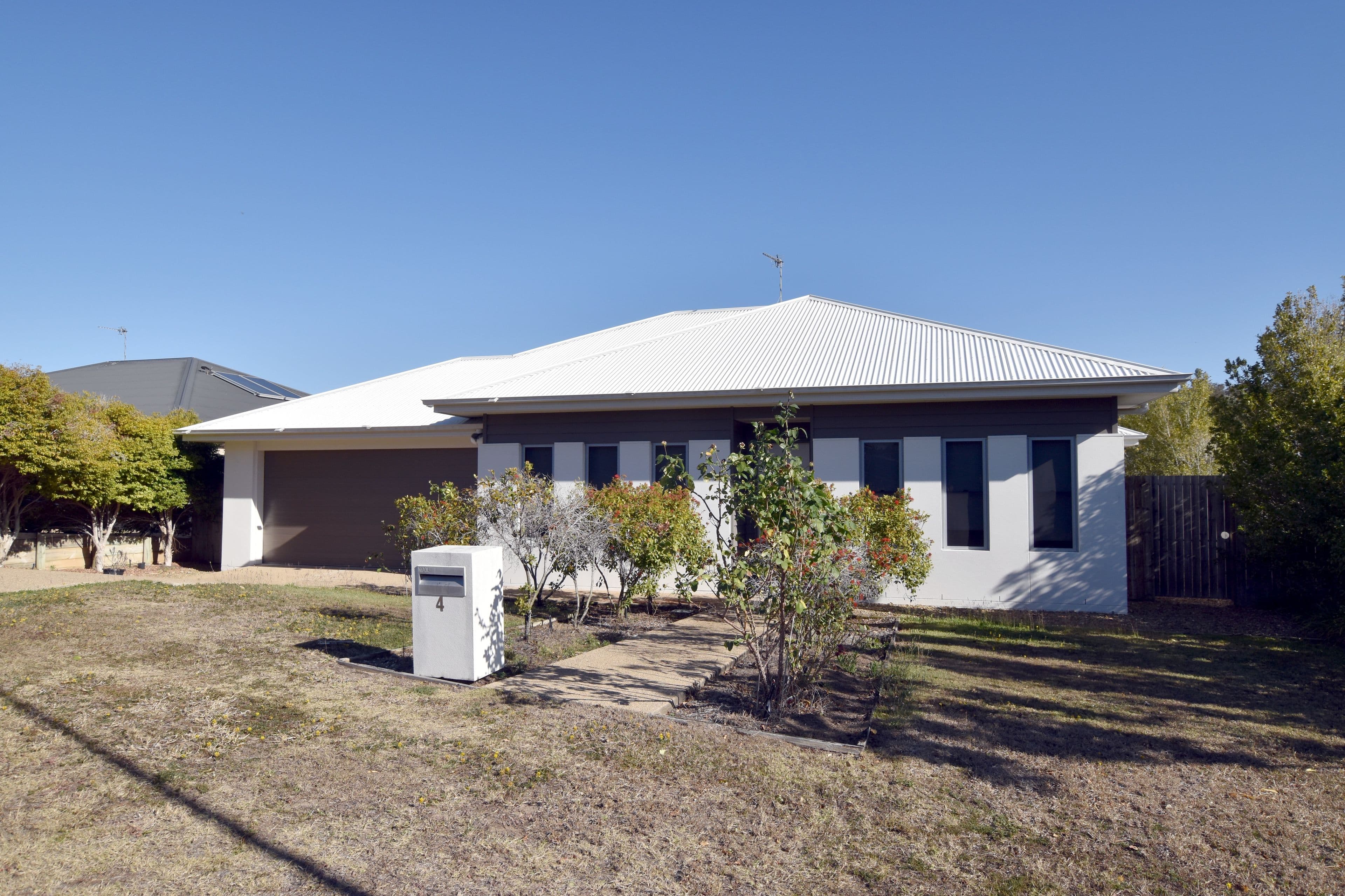 4 Telopea Place, Kirkwood QLD 4680, Kirkwood - Image 1
