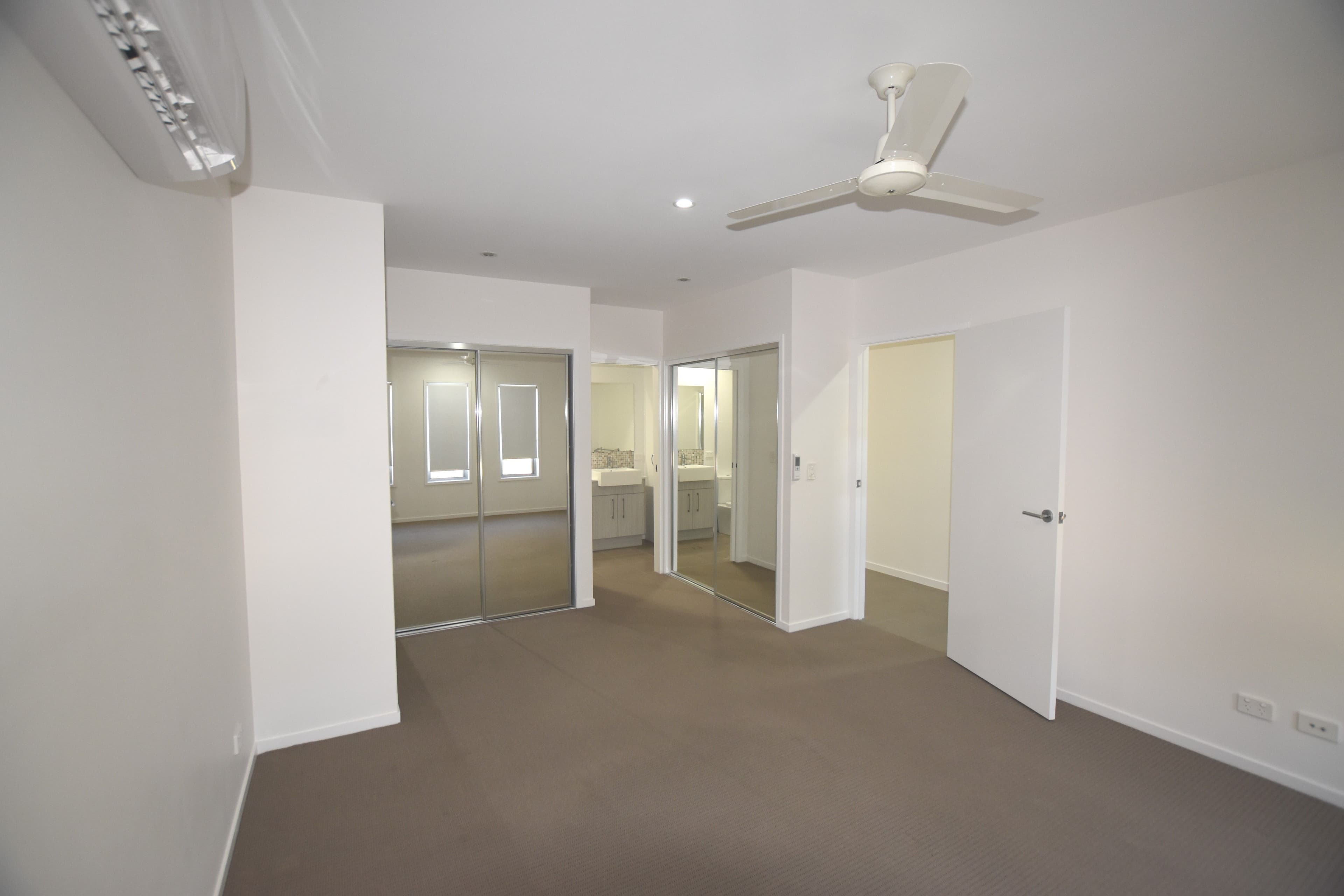 4 Telopea Place, Kirkwood QLD 4680, Kirkwood - Thumbnail 6