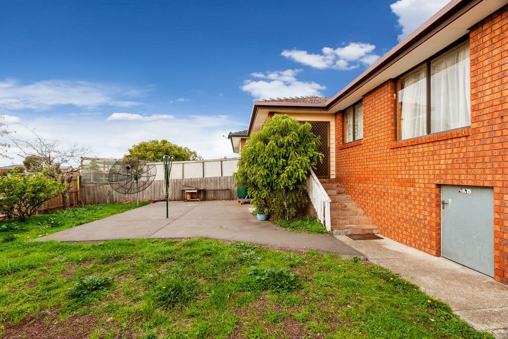 36 Robinvale Avenue, THOMASTOWN VIC 3074, Thomastown - Thumbnail 8
