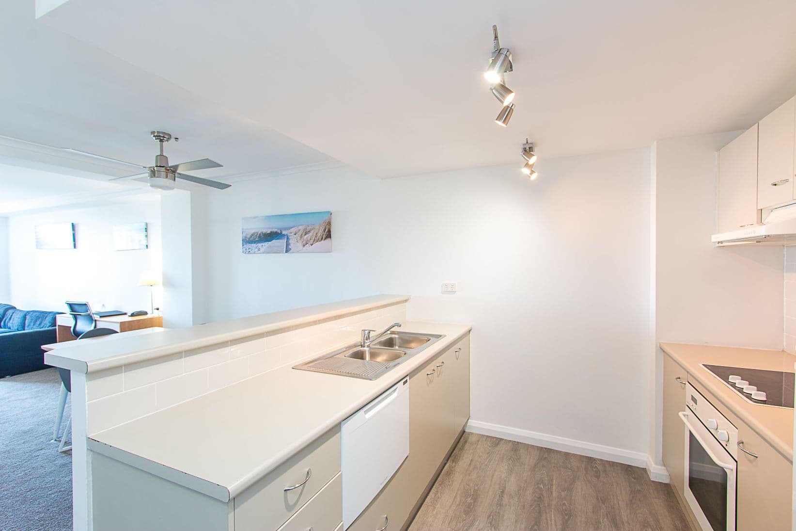 575 Hunter Street, Newcastle NSW 2300, Newcastle West - Thumbnail 4