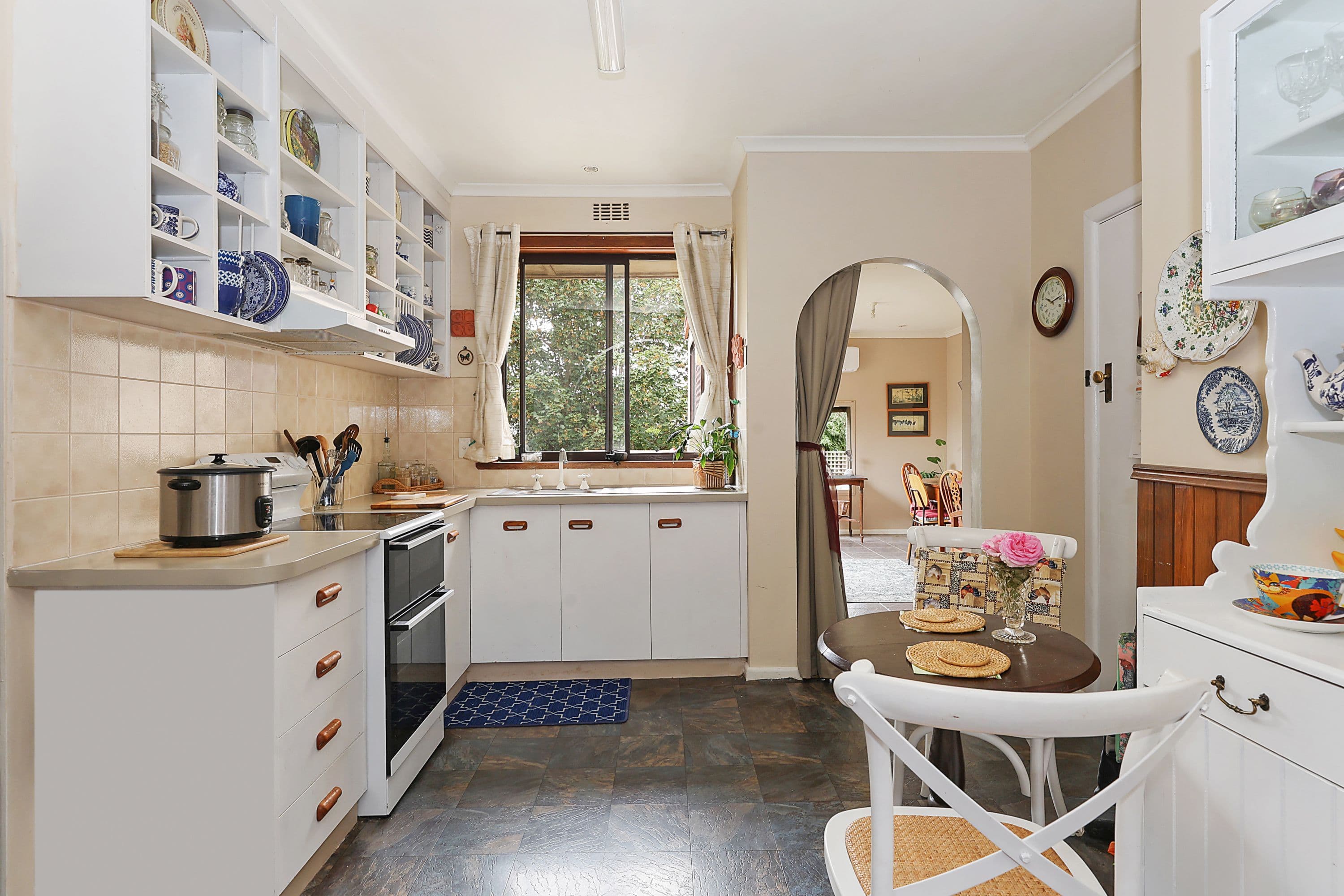 18 Churchill Square, Colac VIC 3250, Colac - Thumbnail 3